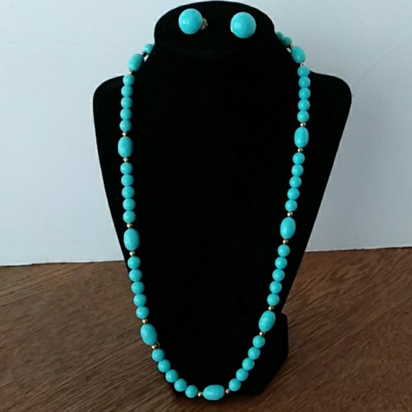 Vintage Avon Turquoise Necklace and Earring Set - Picture 1 of 4
